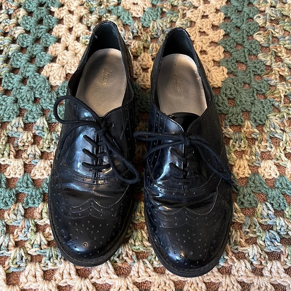 Bass Patent Black Oxfords